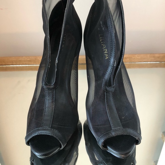 Heels - Picture 4 of 8